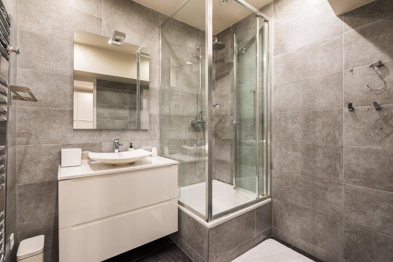 Spacious Apartment-2Br-4P-Boulevard Saint-Germain Παρίσι Εξωτερικό φωτογραφία